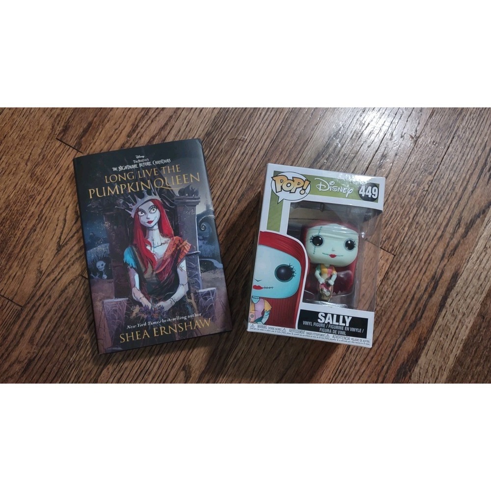Disney Nightmare Before Christmas Sally Funko Pop 449 & Pumpkin Queen Novel Set